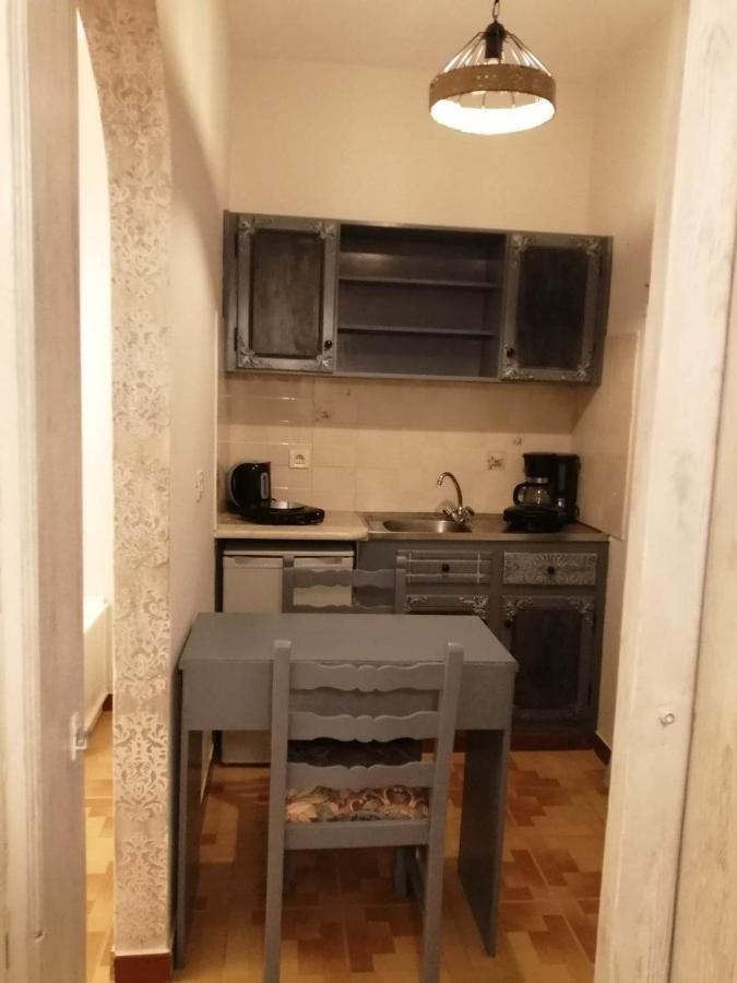 Dionisia Apartments 8 Kefalos  Екстер'єр фото